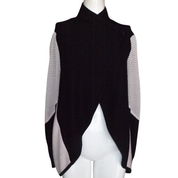 ST. JOHN Sweater, XL, Black/Pale Pink, Snap, Long sleeves, Asymmetrical hem Knit - Picture 10 of 15